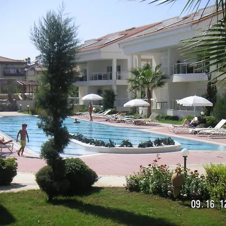 Gorgeous 2 Bed Private Ground Floor Home Antalya